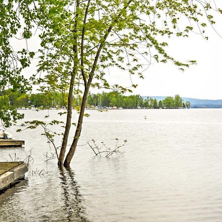 Mayfield Home With Private Dock On Lake Sacandaga! Broadalbin Bagian luar foto