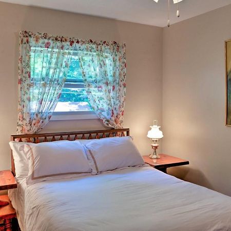 Mayfield Home With Private Dock On Lake Sacandaga! Broadalbin Bagian luar foto