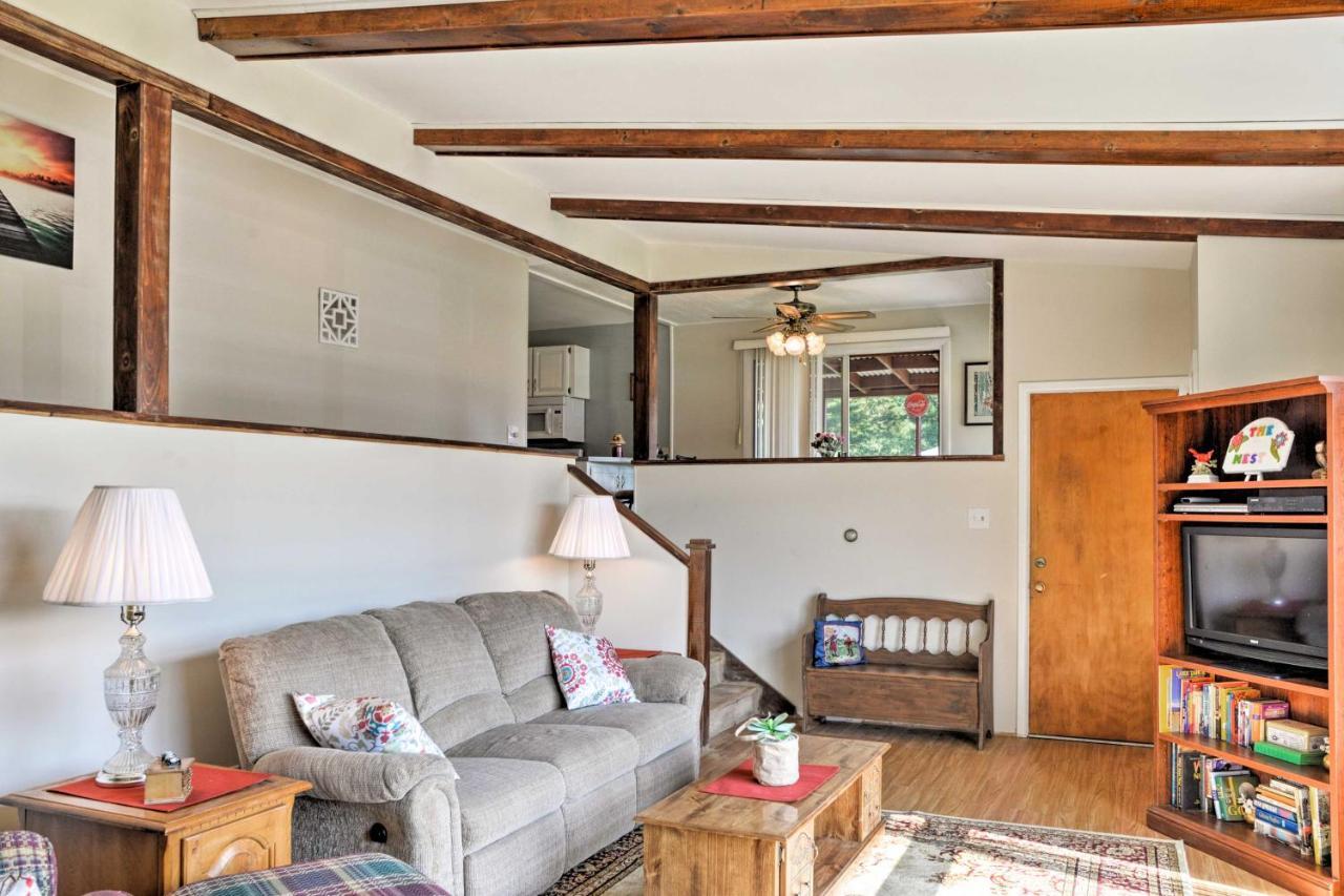 Mayfield Home With Private Dock On Lake Sacandaga! Broadalbin Bagian luar foto