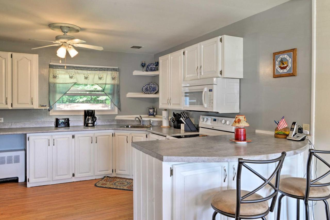 Mayfield Home With Private Dock On Lake Sacandaga! Broadalbin Bagian luar foto